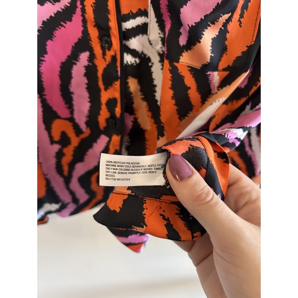 Diane von Furstenberg DVF for Target Zebra PJ Set Size Medium Top - Picture 4 of 7